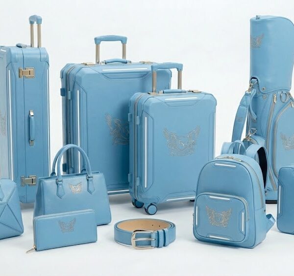 FORTUNAIRE LIGHT BLUE STATUS BAG SET